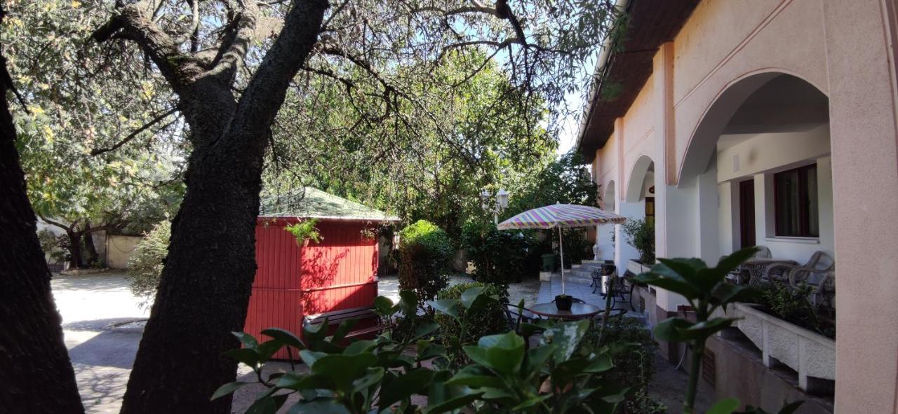Hotel Oswaldo Βουδαπέστη Εξωτερικό φωτογραφία