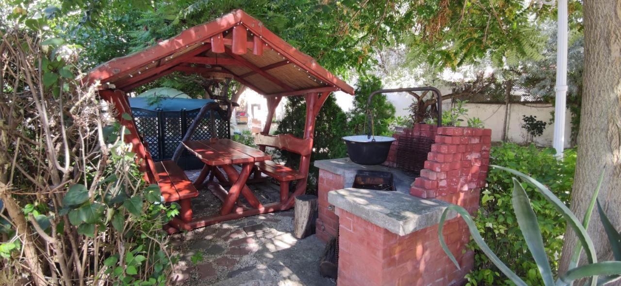 Hotel Oswaldo Βουδαπέστη Εξωτερικό φωτογραφία