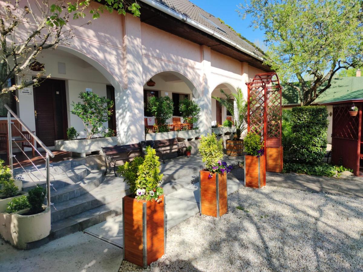 Hotel Oswaldo Βουδαπέστη Εξωτερικό φωτογραφία