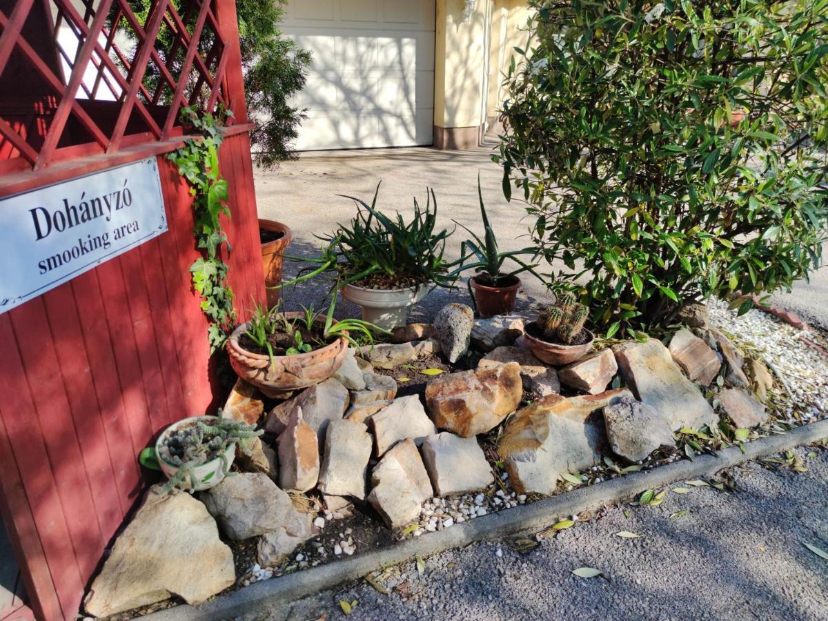 Hotel Oswaldo Βουδαπέστη Εξωτερικό φωτογραφία