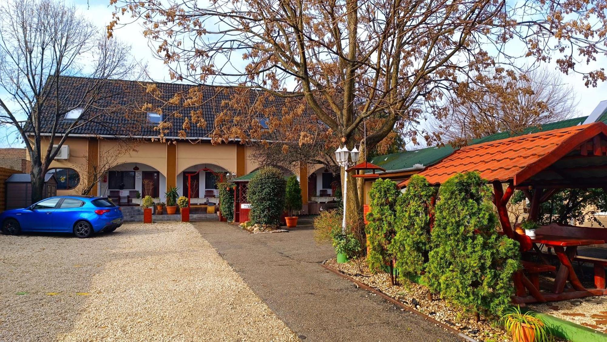 Hotel Oswaldo Βουδαπέστη Εξωτερικό φωτογραφία