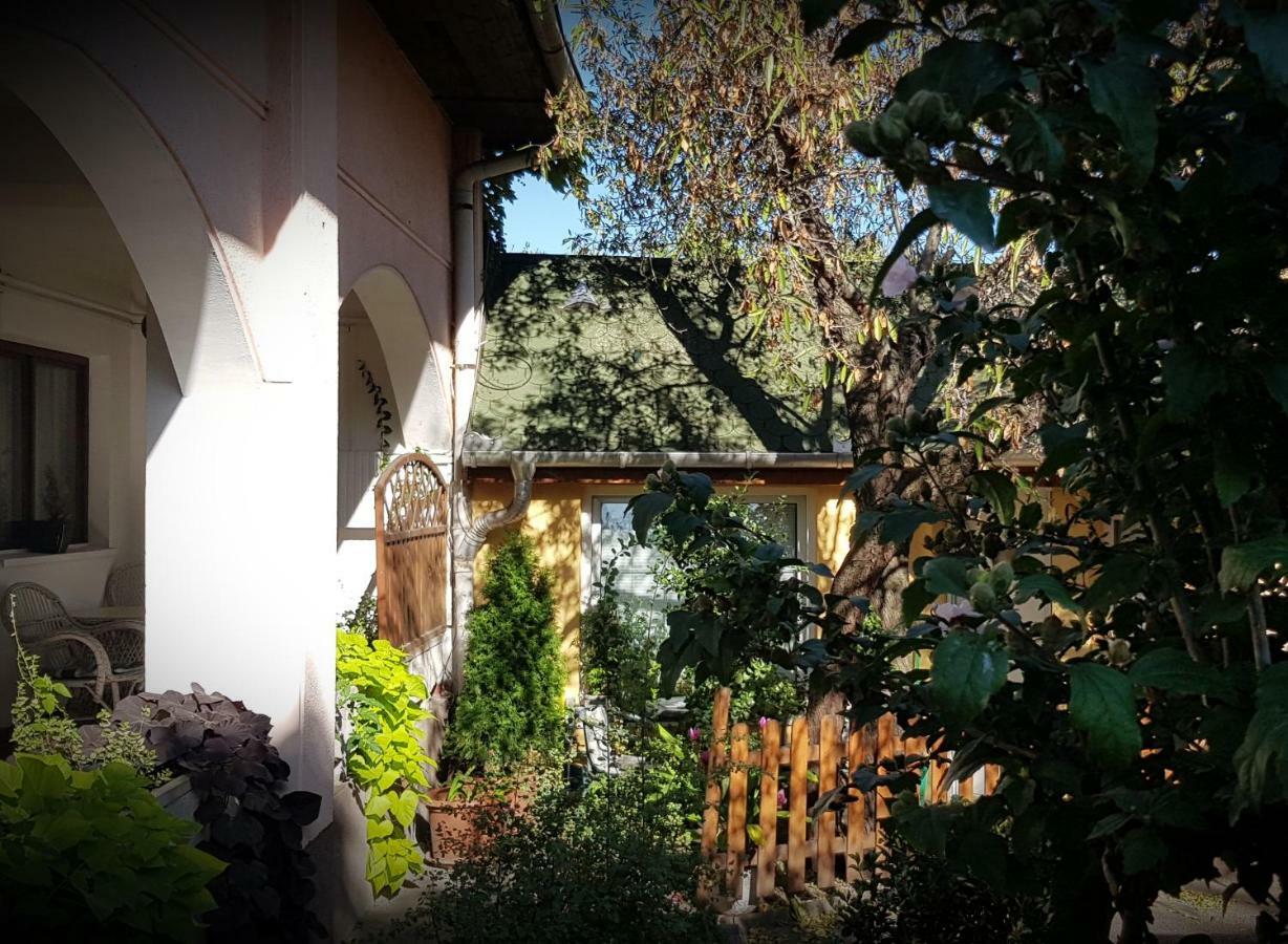 Hotel Oswaldo Βουδαπέστη Εξωτερικό φωτογραφία